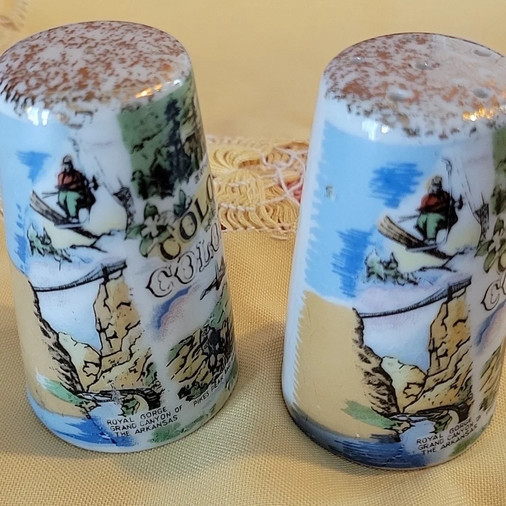 Salt And Pepper Shakers Vintage Colorado